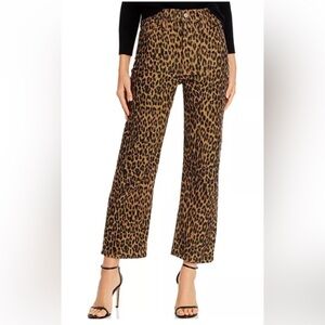 Levi’s Ribcage Straight ankle cropped leopard print pants